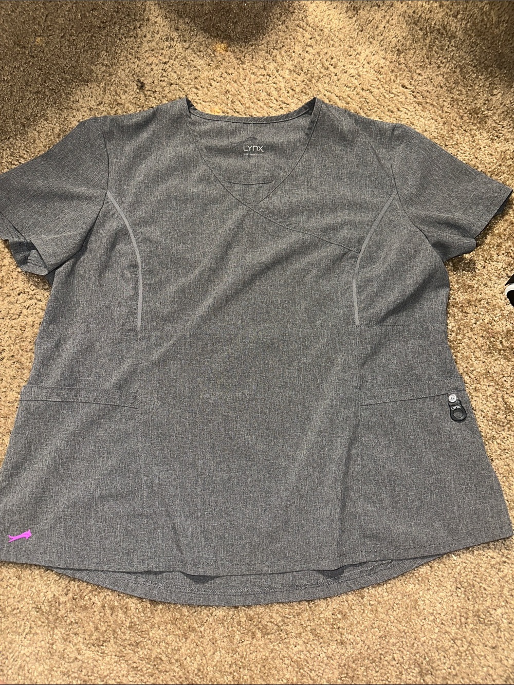 Women's Short Sleeve Scrub Top in Heather Gray